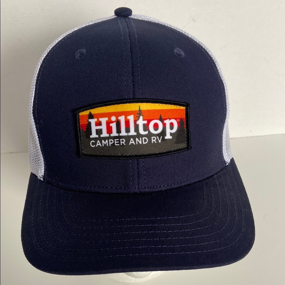 NWOT Hilltop Camper And RV Mesh Snap Back Truckers Baseball Cap OS